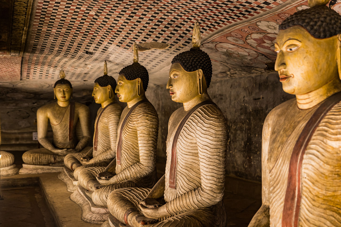 Dambulla, Sri Lanka Golden buddha statues in the Dambulla Cave temples