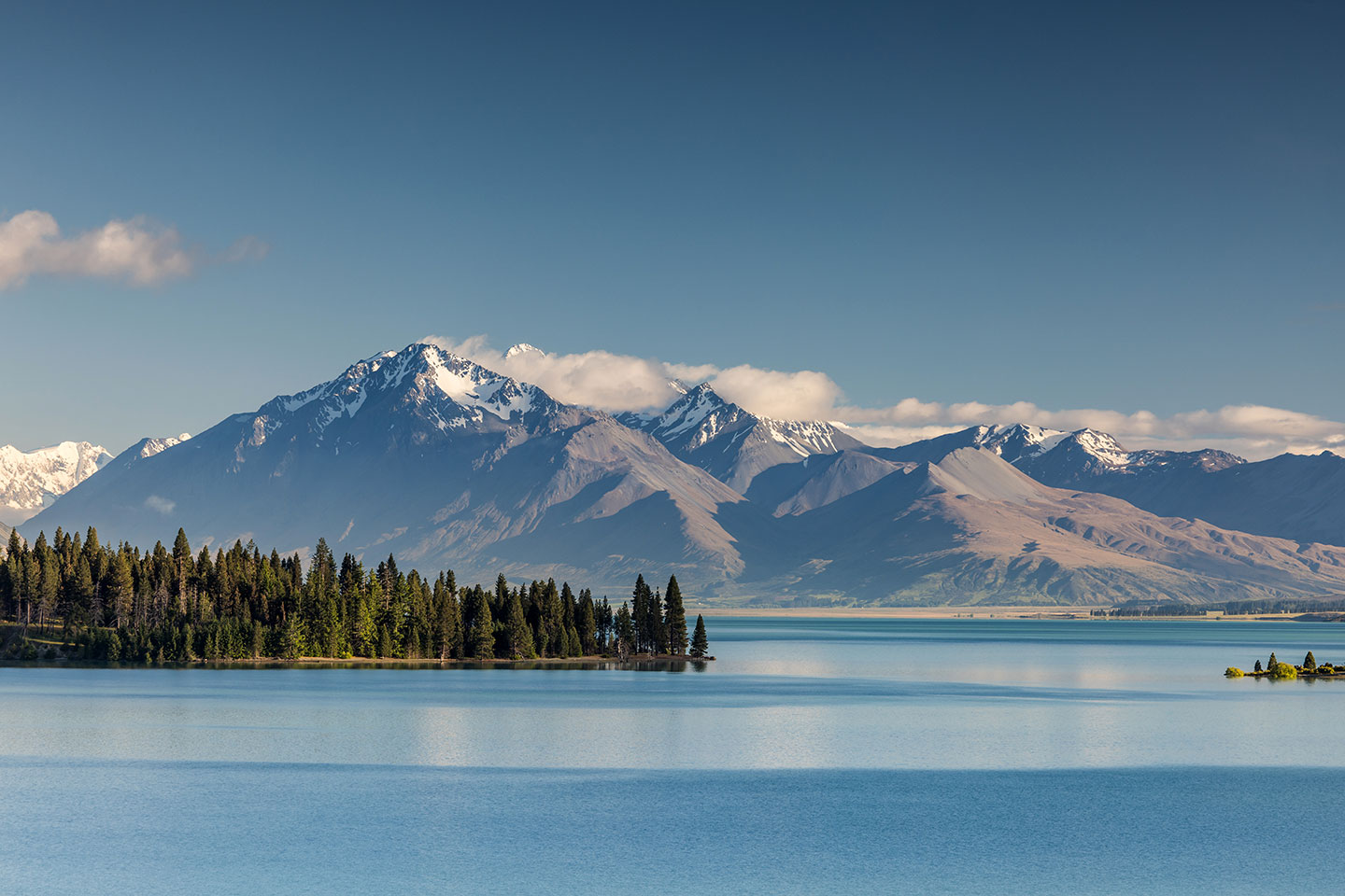 Lake Tekapo Sunrise over Lake Tekapo, New Zealand